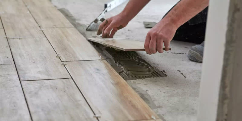 Travaux d'isolation en mousse projetée à Lyon